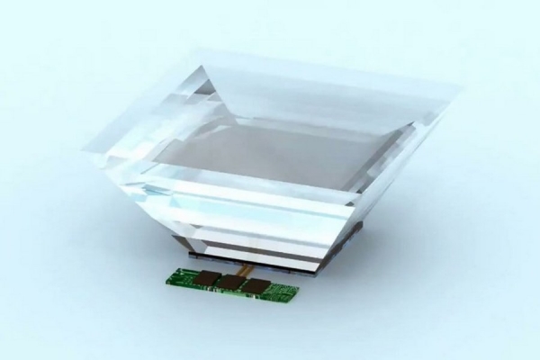 El concentrador capaz de multiplicar x3 la luz que llega a las placas solares
